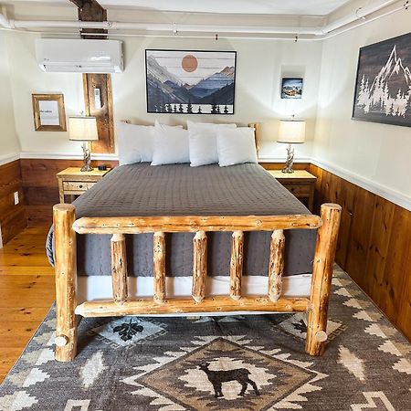 The Black Walnut Inn Amherst Dış mekan fotoğraf