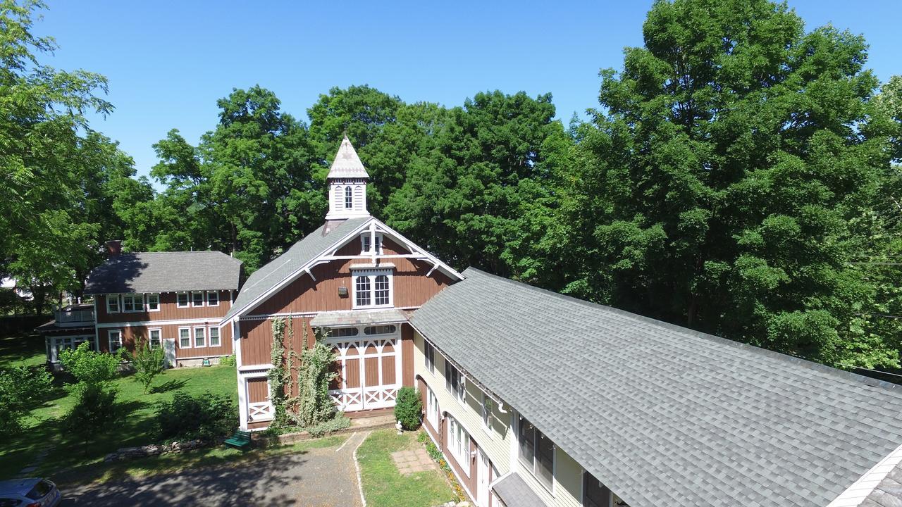 The Black Walnut Inn Amherst Dış mekan fotoğraf